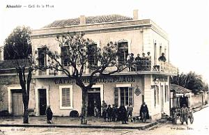 670- Aboukir - Cafe de la place